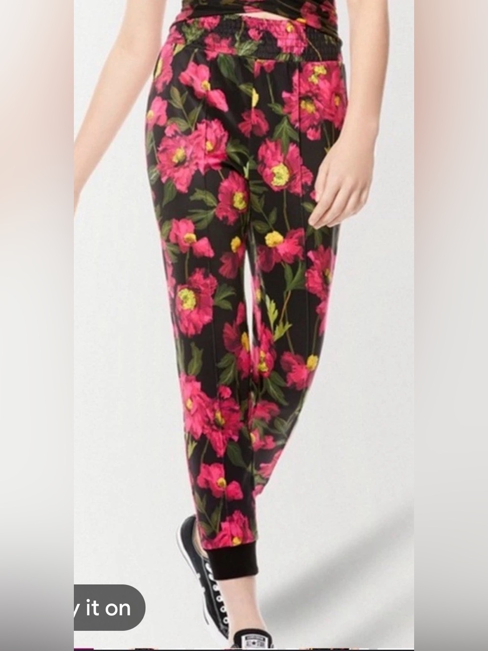 Alice + Olivia Black Jogger Pants with Pink & Green Floral Print size XS